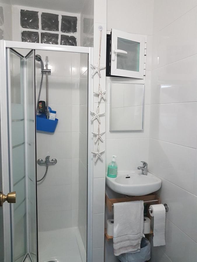 Centric Rooms Mercado Alicante Bagian luar foto