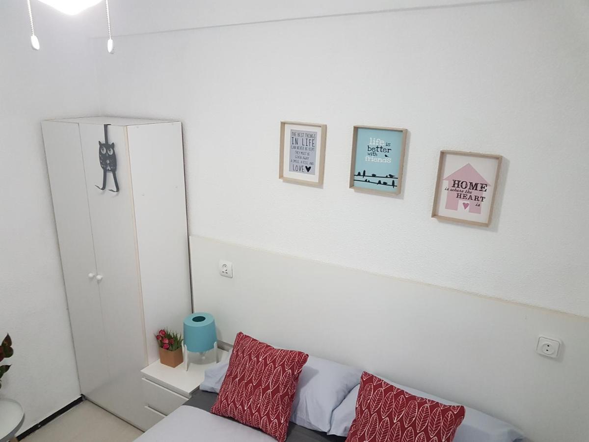 Centric Rooms Mercado Alicante Bagian luar foto