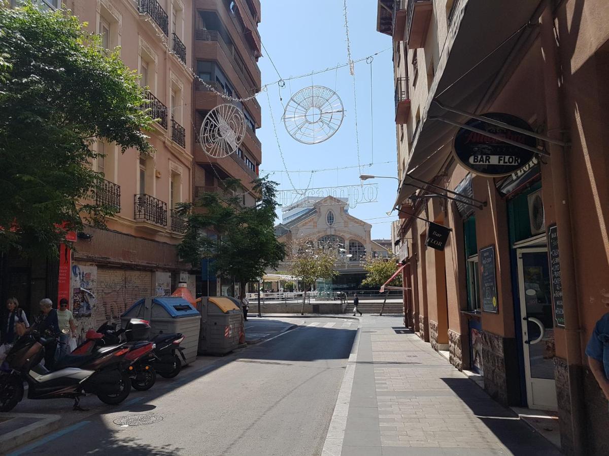 Centric Rooms Mercado Alicante Bagian luar foto