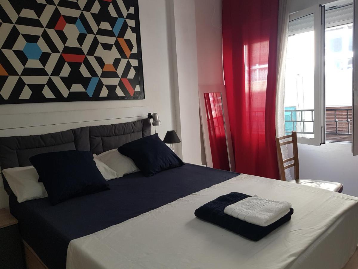 Centric Rooms Mercado Alicante Bagian luar foto