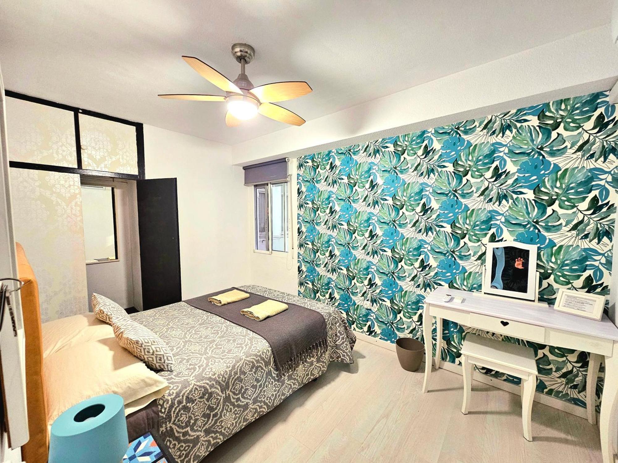 Centric Rooms Mercado Alicante Bagian luar foto