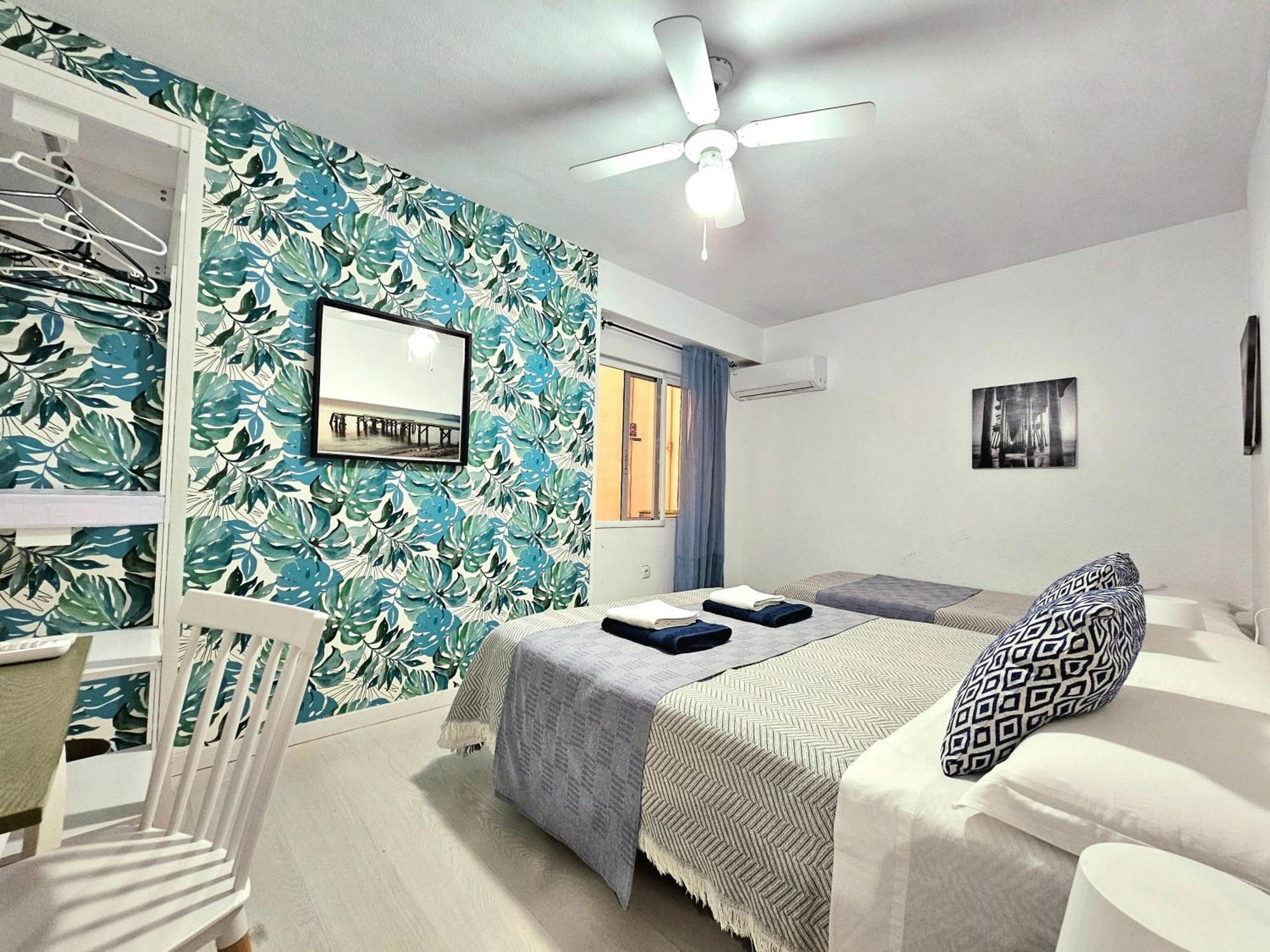 Centric Rooms Mercado Alicante Bagian luar foto