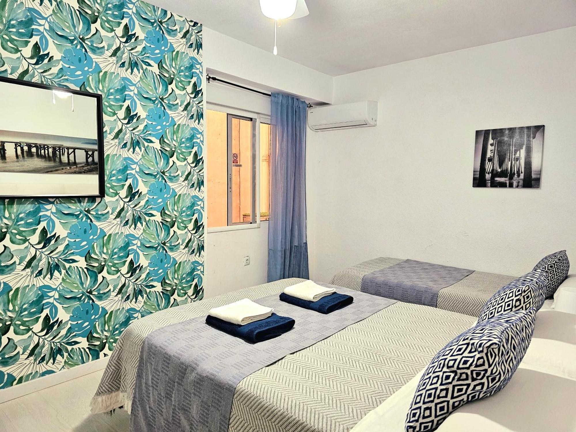 Centric Rooms Mercado Alicante Bagian luar foto